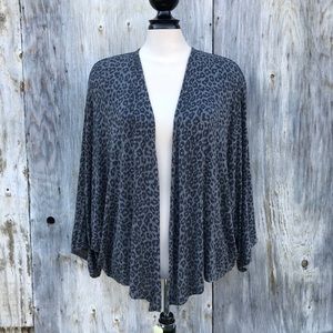 Trafaluc Grey & Black Leopard Print Jersey Kimono